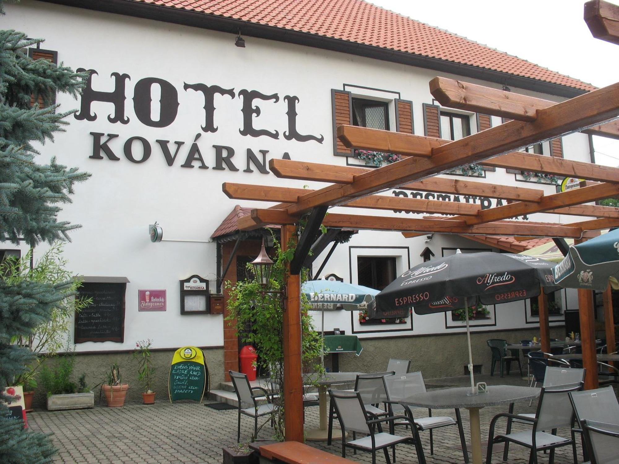 Hotel Kovarna Decin Exterior foto