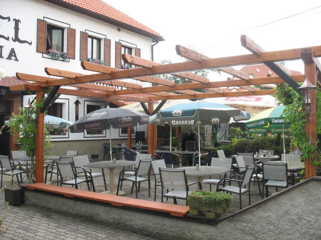 Hotel Kovarna Decin Exterior foto