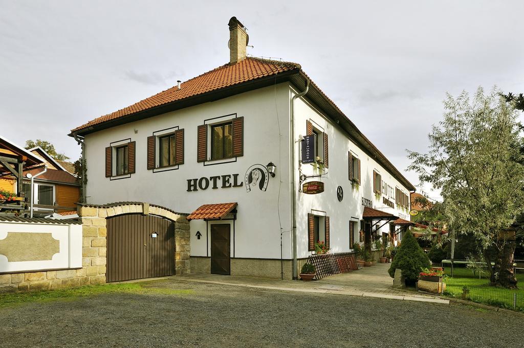 Hotel Kovarna Decin Exterior foto