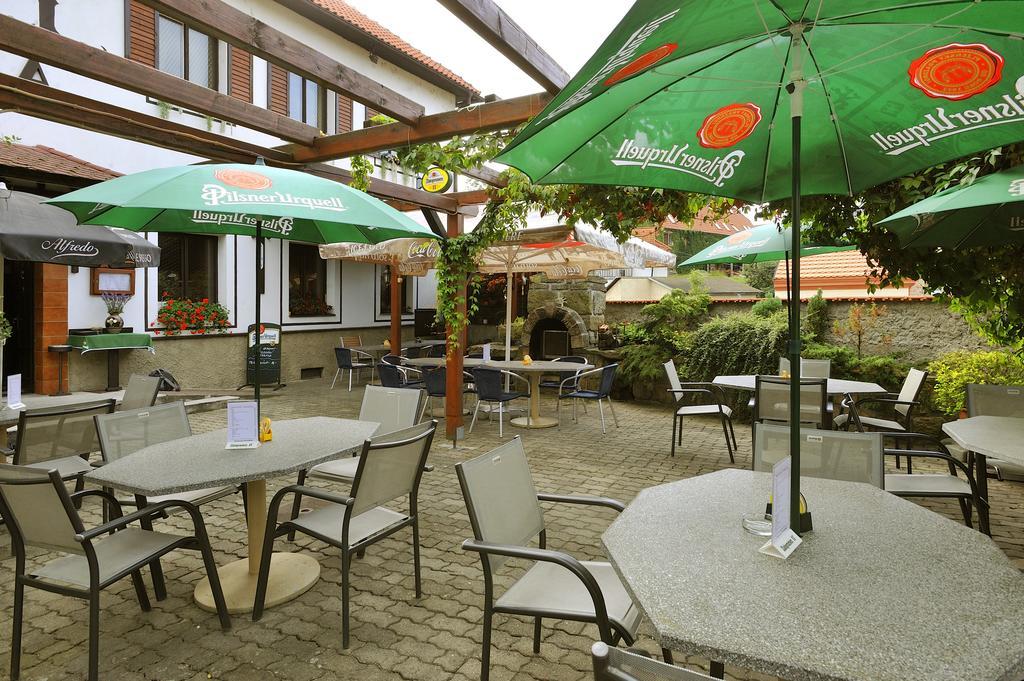 Hotel Kovarna Decin Exterior foto